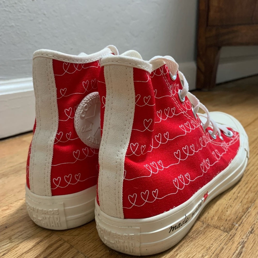 Converse - Picture 3 of 4